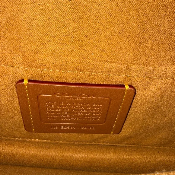Coach Klare Envelope Crossbody - Picture 9 of 13